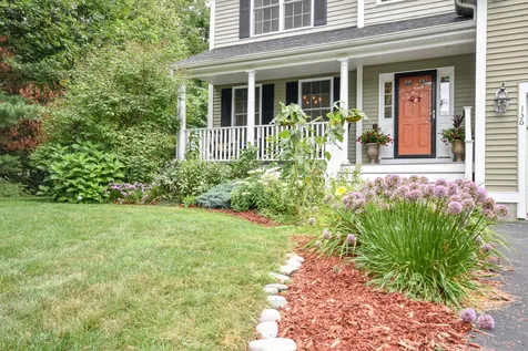 136 Boxwood Lane Dover NH 03820