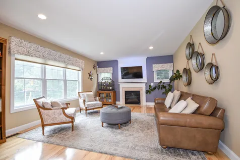 136 Boxwood Lane Dover NH 03820