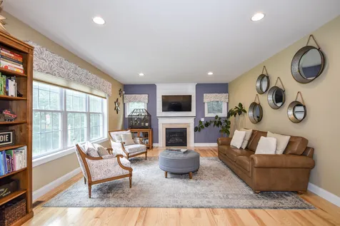 136 Boxwood Lane Dover NH 03820