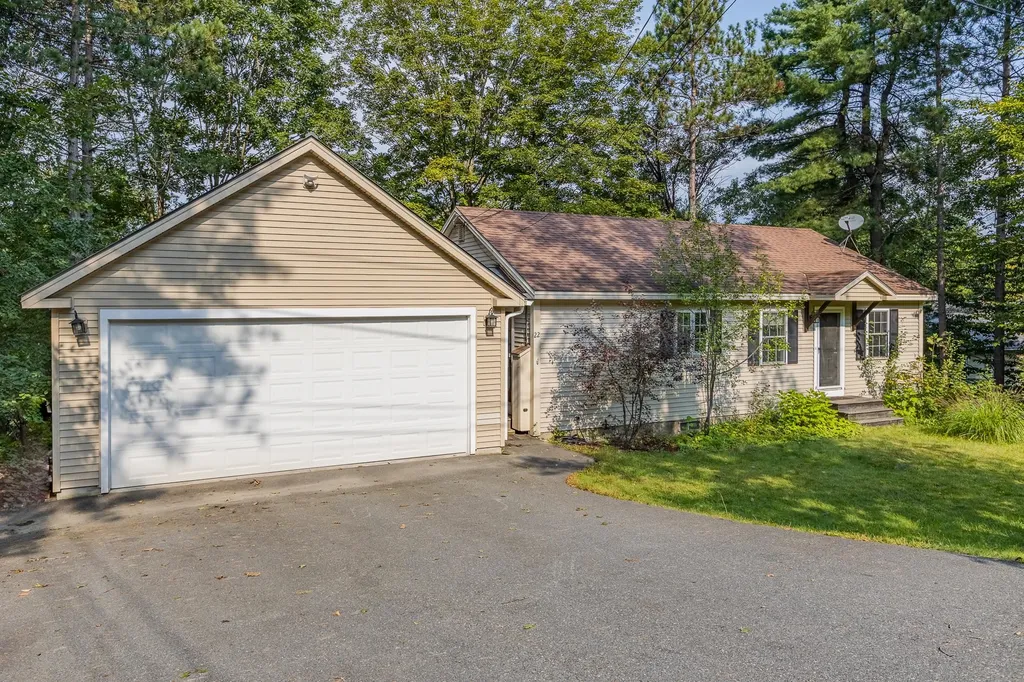 22 Birch Terrace Lebanon NH 03784