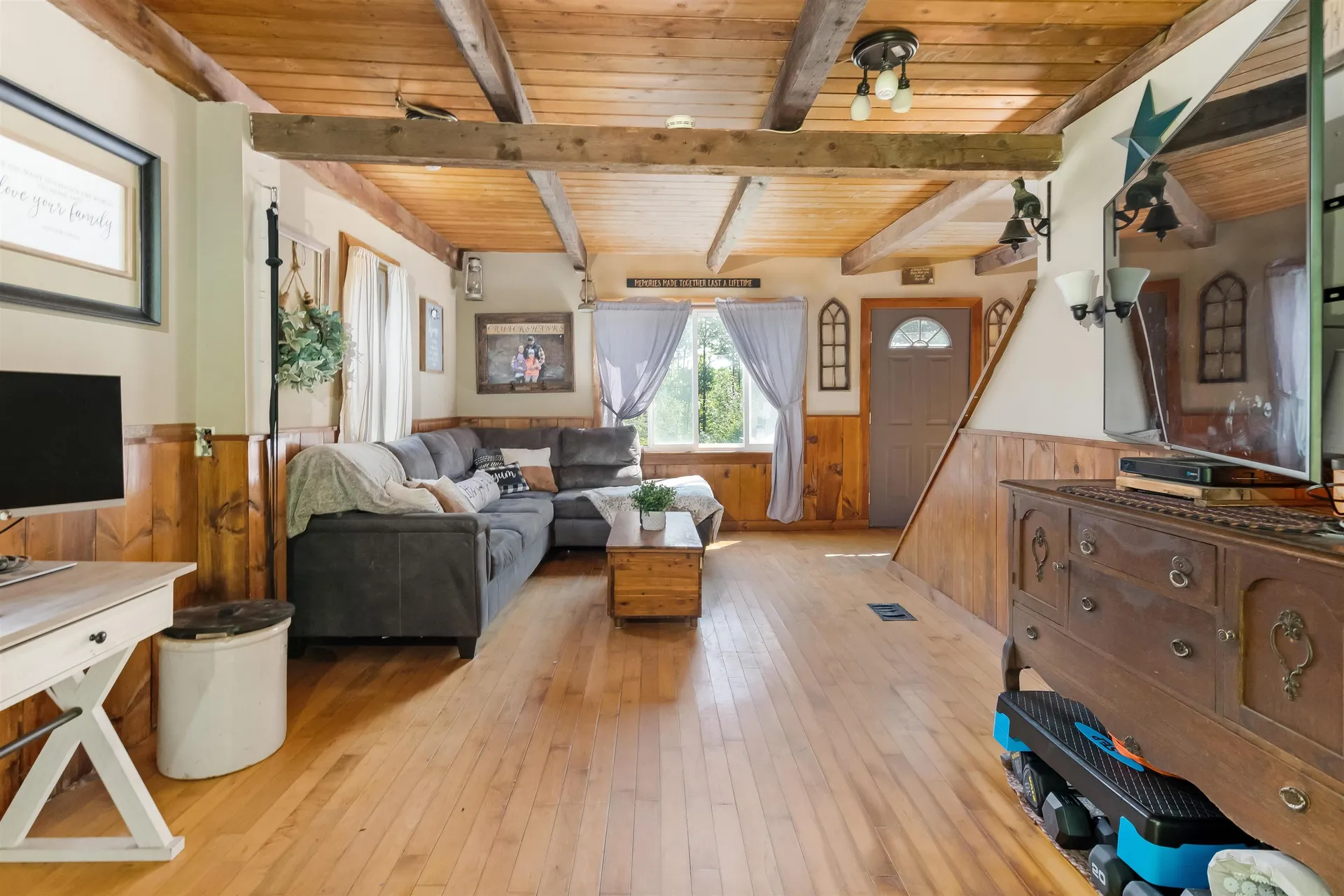 711 Northfield Road Roxbury VT 05669