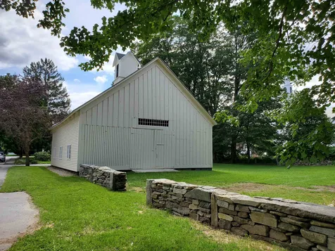 372 Main Street Chester VT 05143