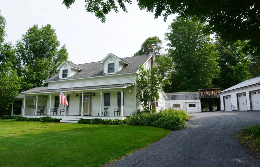496 Duffy Road Milton VT 05468