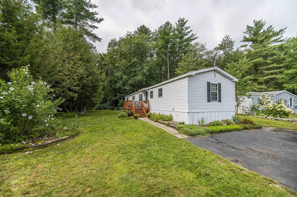 10 Roland Drive Allenstown NH 03275