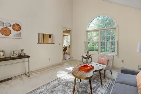 55 Peninsula Drive Stratham NH 03885