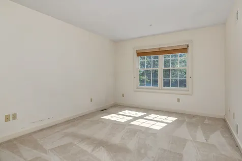 55 Peninsula Drive Stratham NH 03885