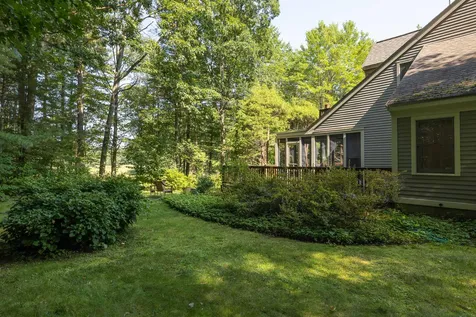 55 Peninsula Drive Stratham NH 03885