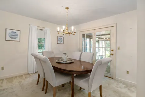 55 Peninsula Drive Stratham NH 03885