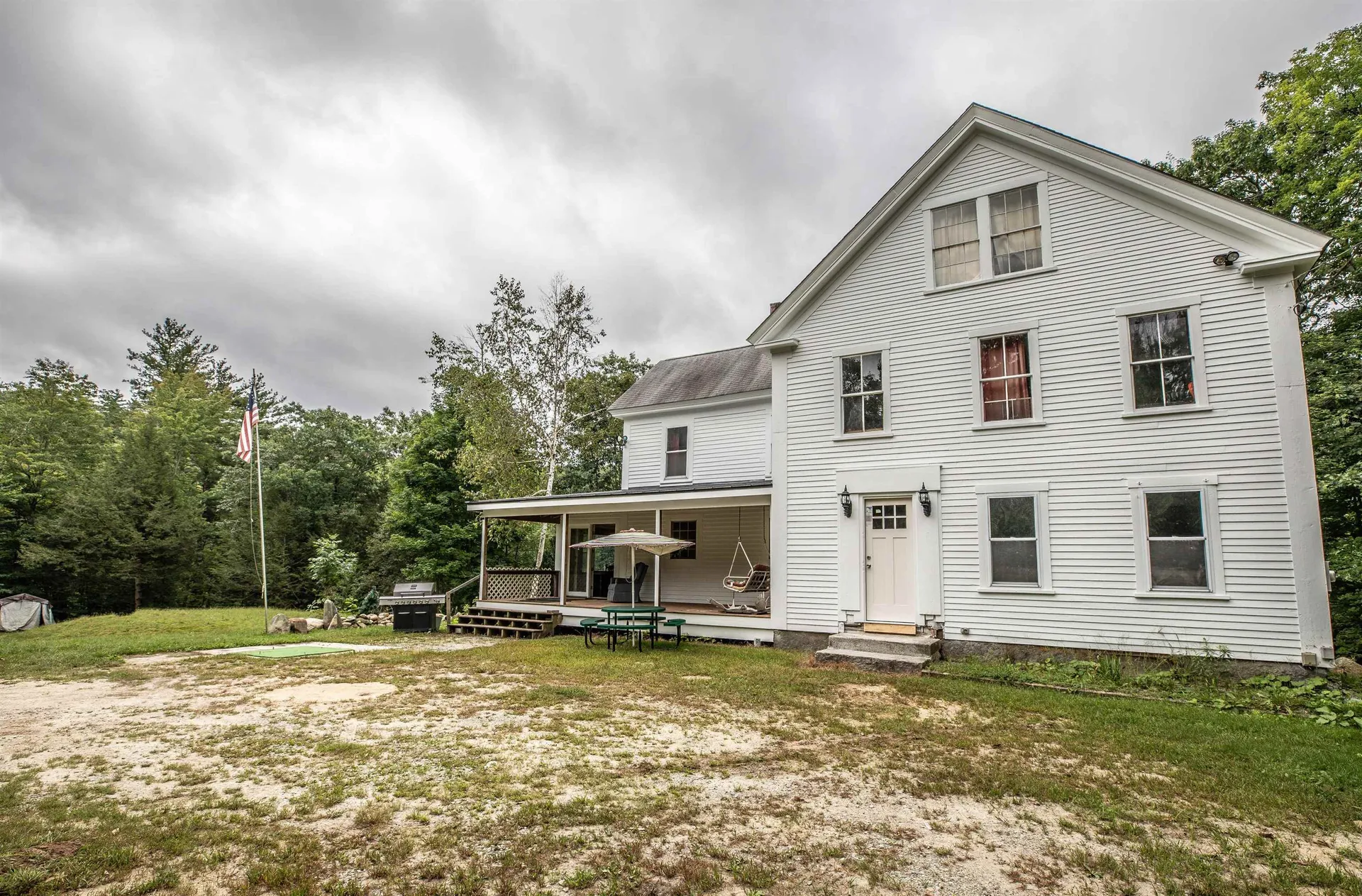 17 Seagroves Street Wilton NH 03086