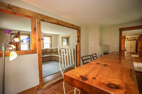 17 Seagroves Street Wilton NH 03086