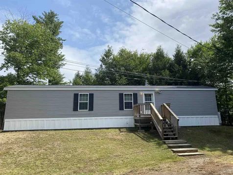 38 Country Club Drive Newport NH 03773