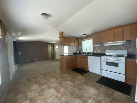 38 Country Club Drive Newport NH 03773