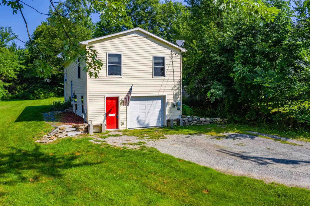 225 Richmond Road Hinesburg VT 05461