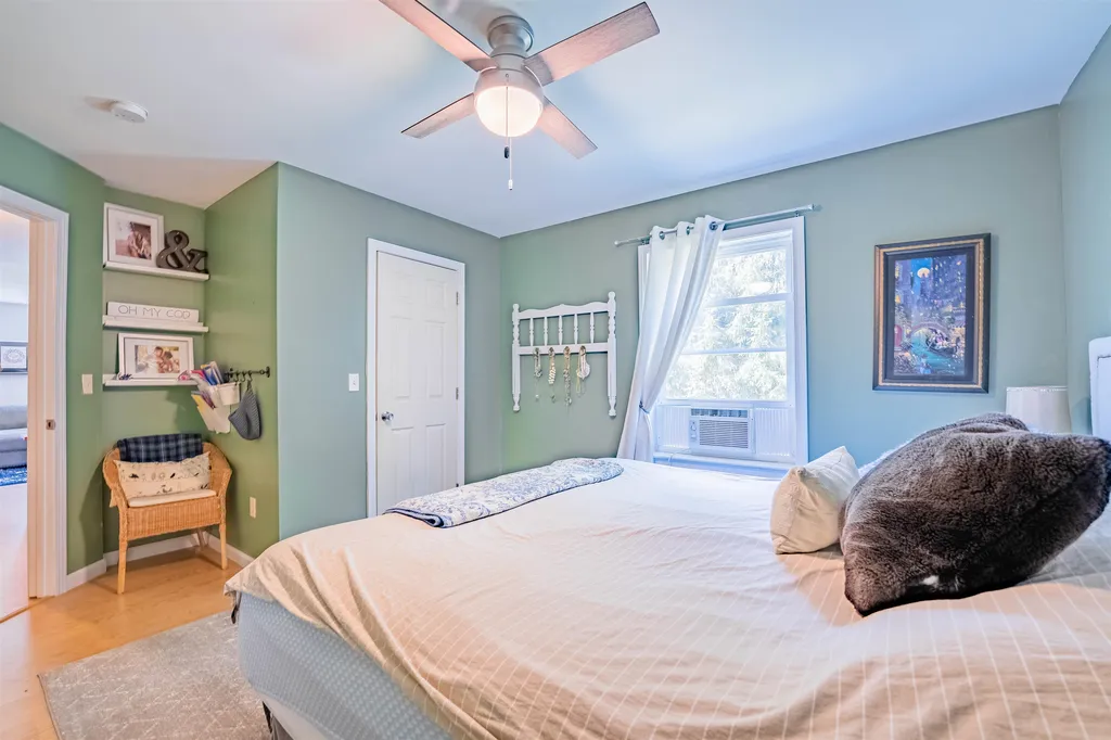 225 Richmond Road Hinesburg VT 05461