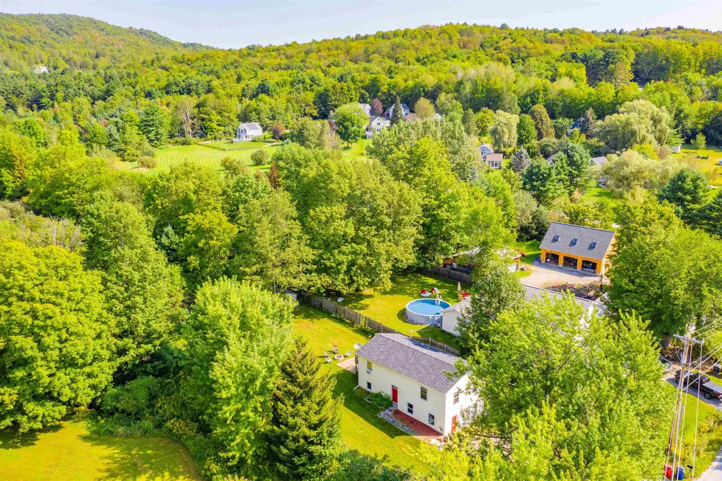 225 Richmond Road Hinesburg VT 05461