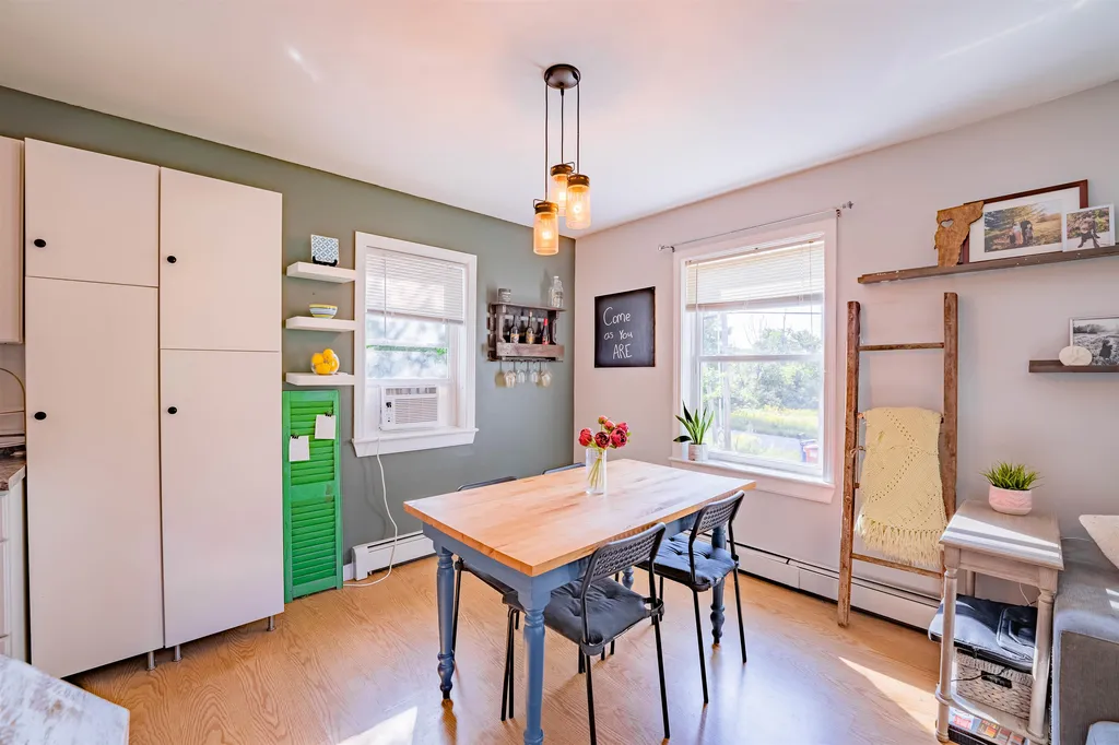 225 Richmond Road Hinesburg VT 05461