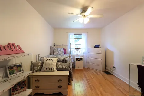 39 Pineapple Place Barnet VT 05821