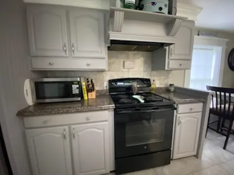 12 Gina Drive Rochester NH 03867