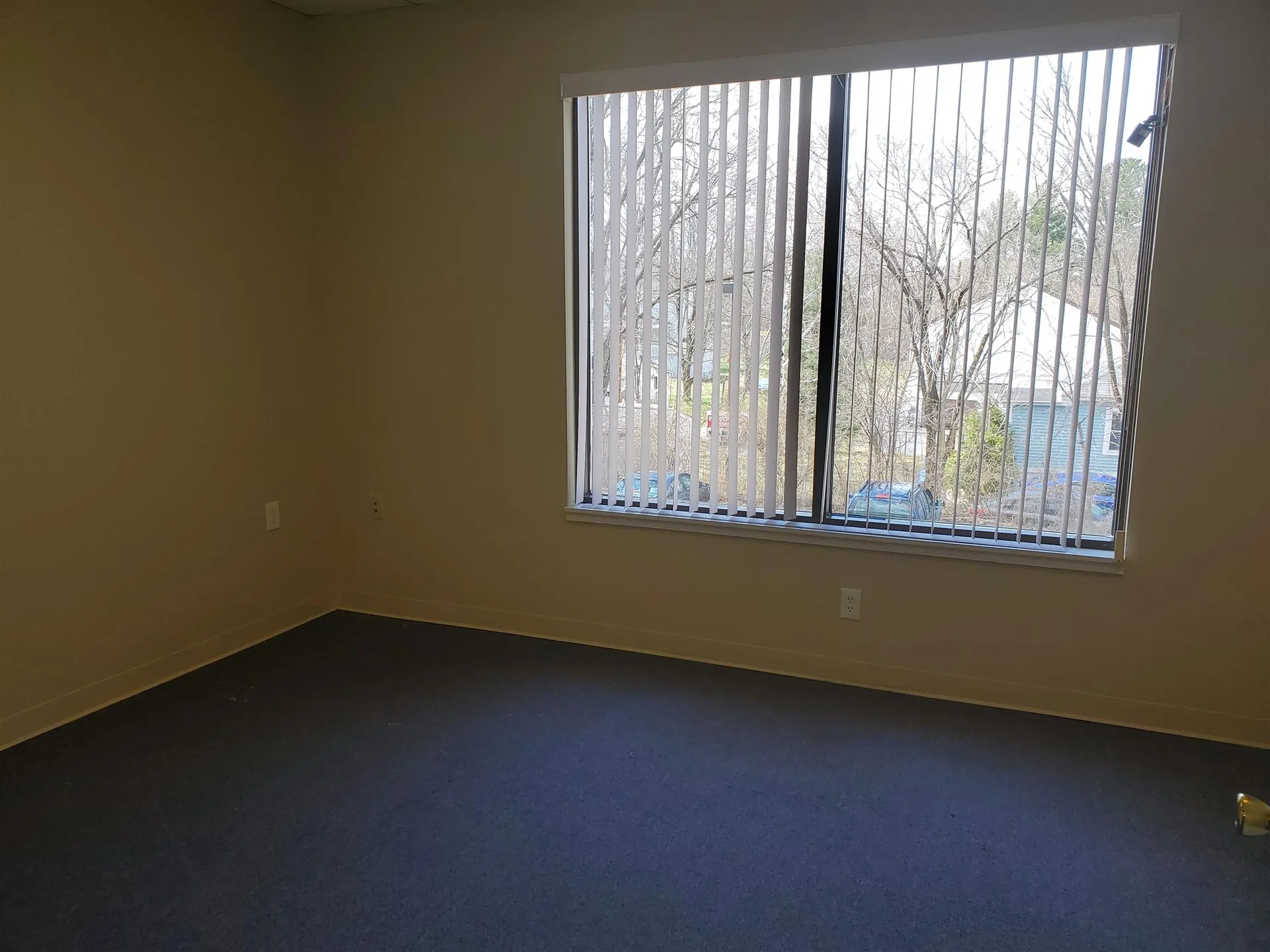323 South Willow Street Manchester NH 03103