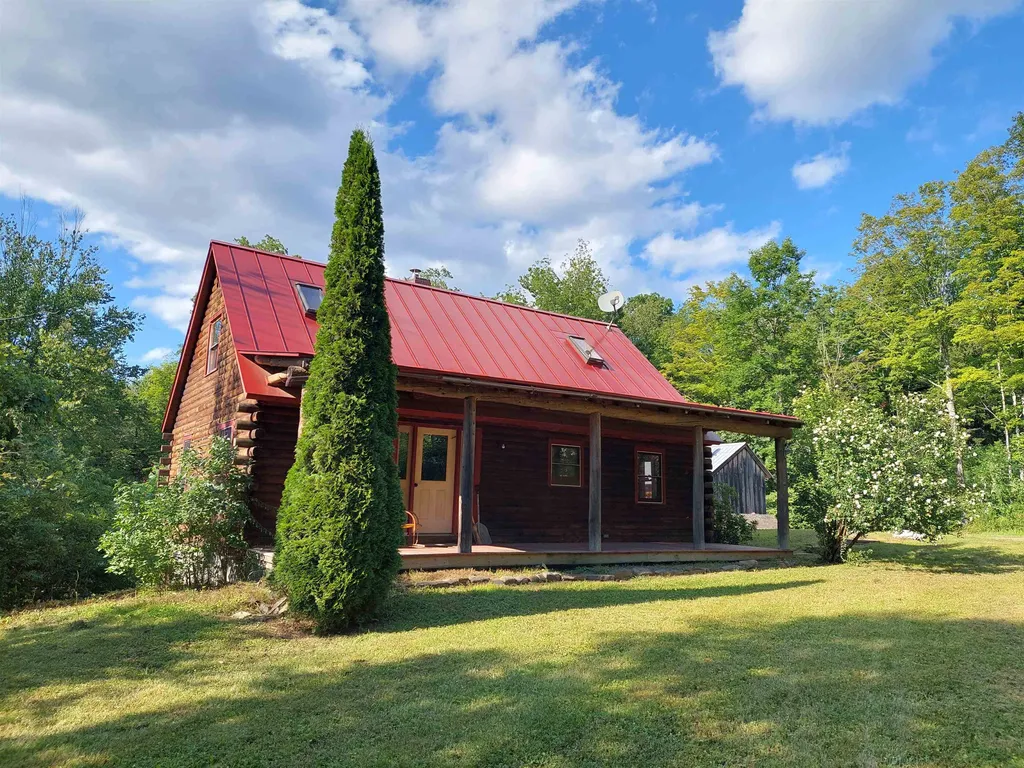 570 County Road Walpole NH 03608