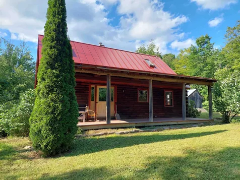 570 County Road Walpole NH 03608
