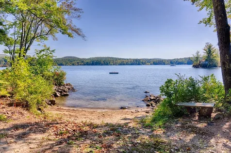 33 Keniston Island Wolfeboro NH 03894