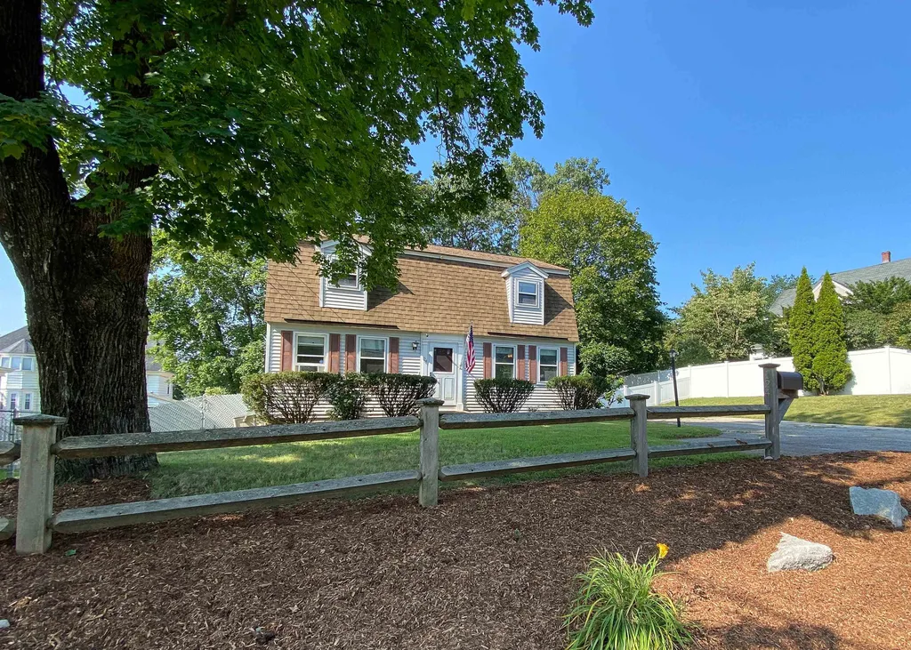 124 Amherst Street Nashua NH 03064