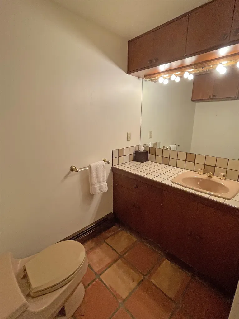154 Forum Drive Warren VT 05674