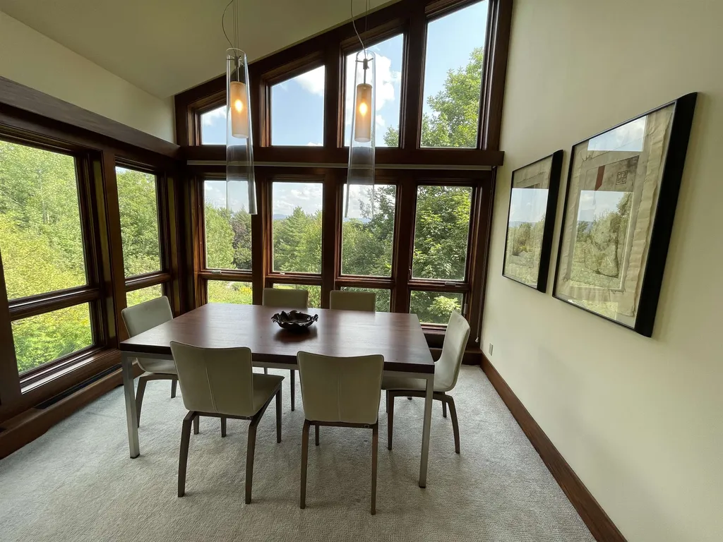154 Forum Drive Warren VT 05674
