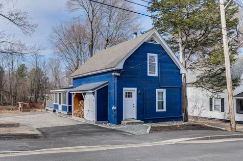 33 Pine Street Wolfeboro NH 03894