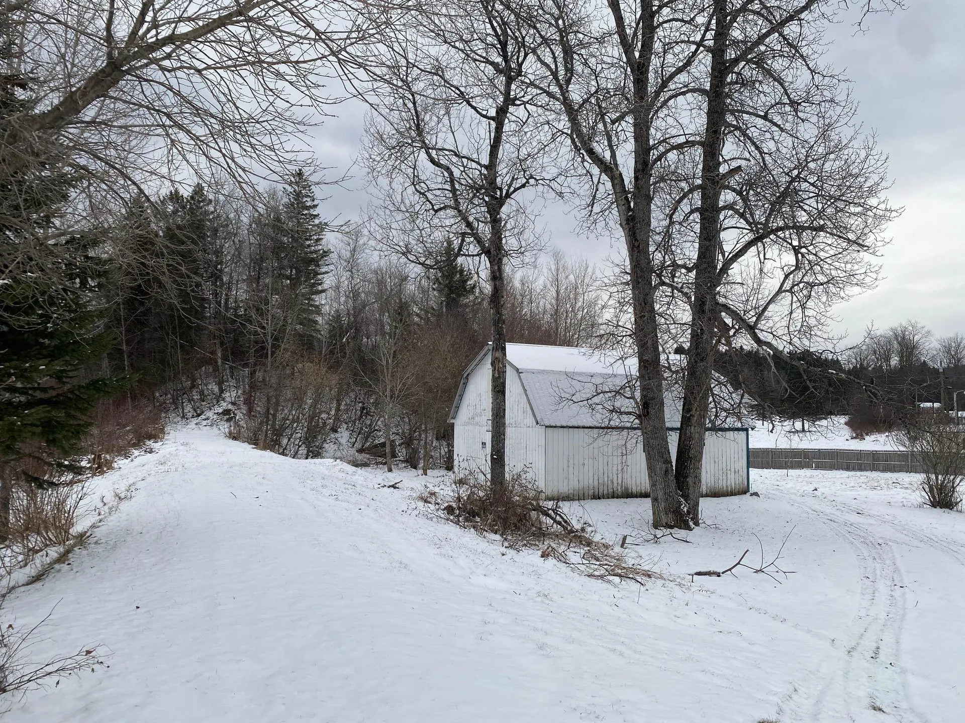 24 Diamond Pond Road Colebrook NH 03576