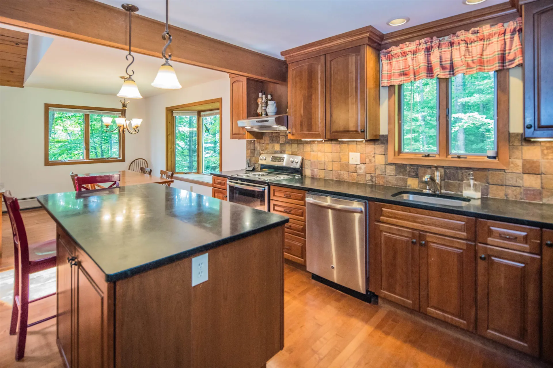 677 Tweed River Drive Stockbridge VT 05772