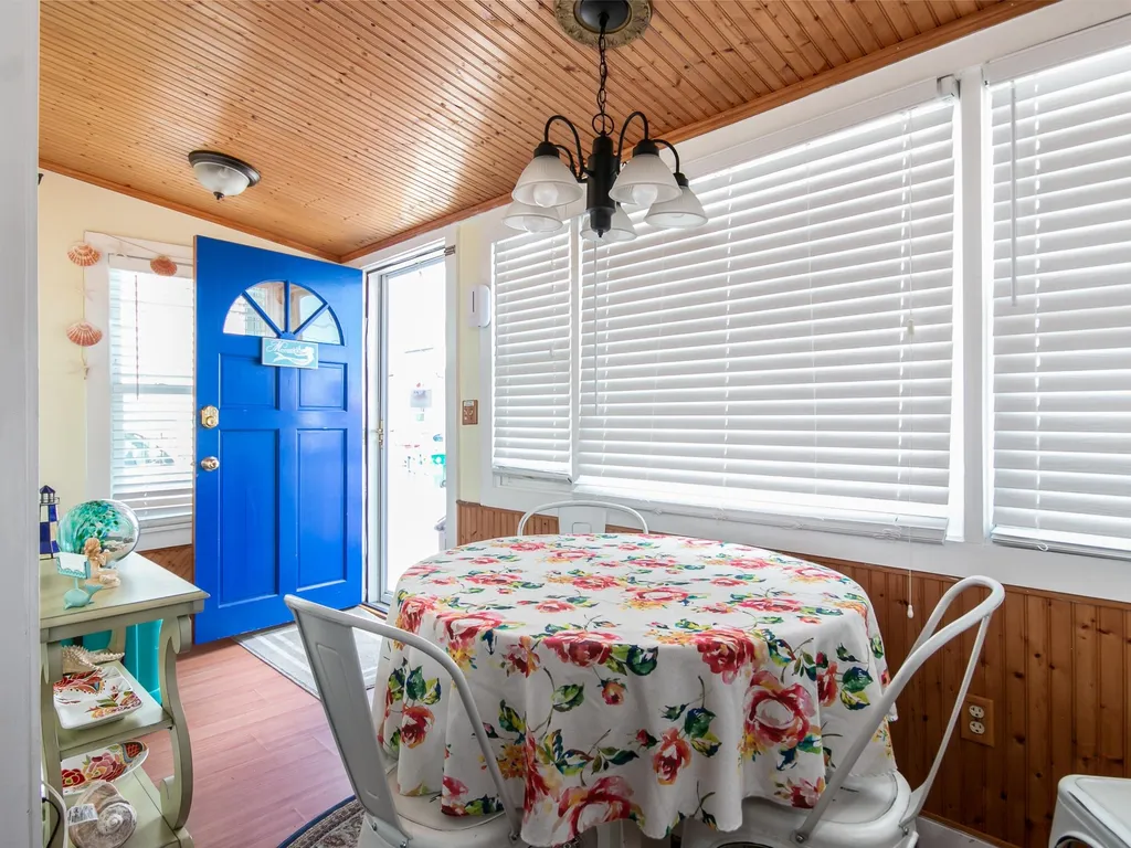 15 Riverview Terrace Hampton NH 03842