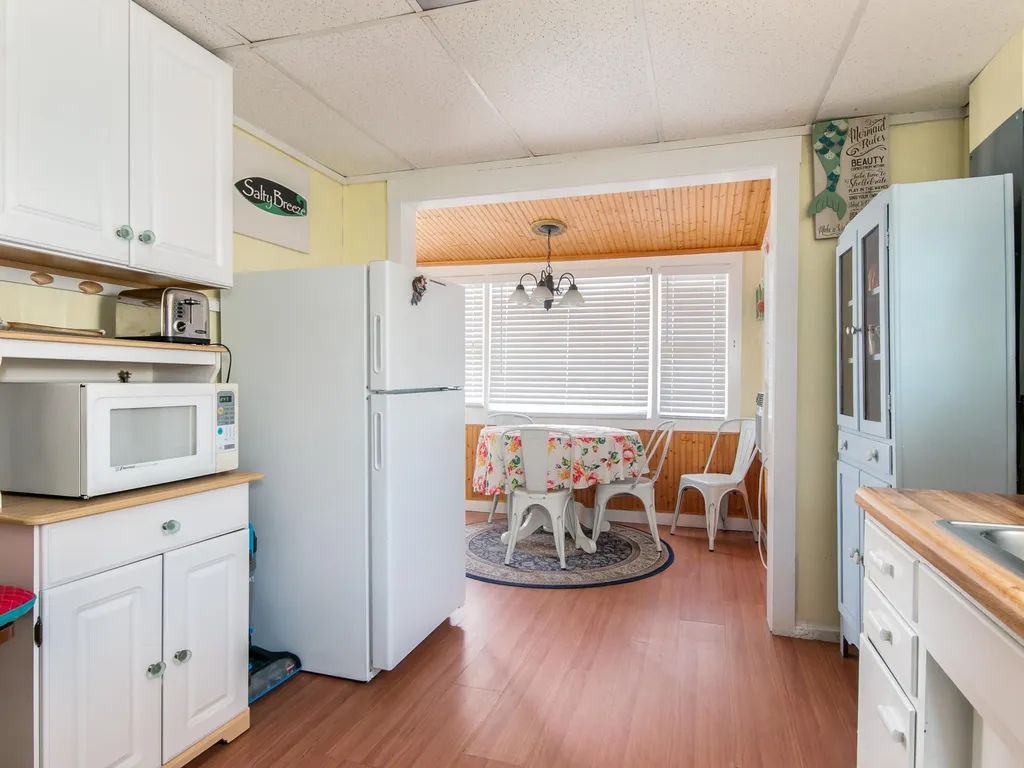 15 Riverview Terrace Hampton NH 03842