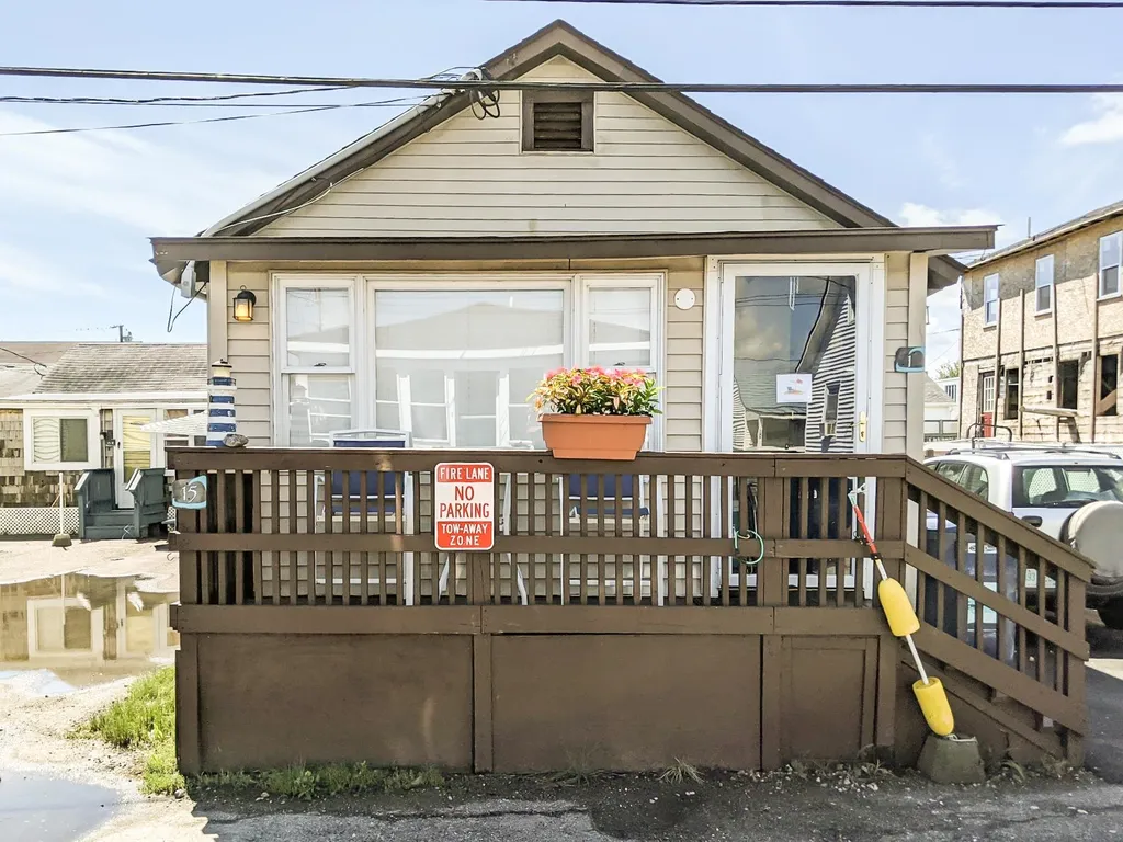 15 Riverview Terrace Hampton NH 03842