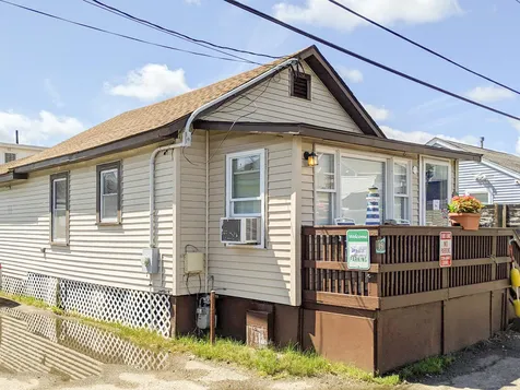 15 Riverview Terrace Hampton NH 03842