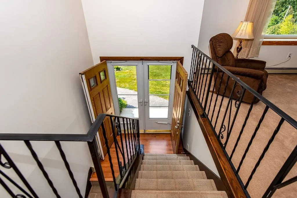 6 Jana Lane Stratham NH 03885