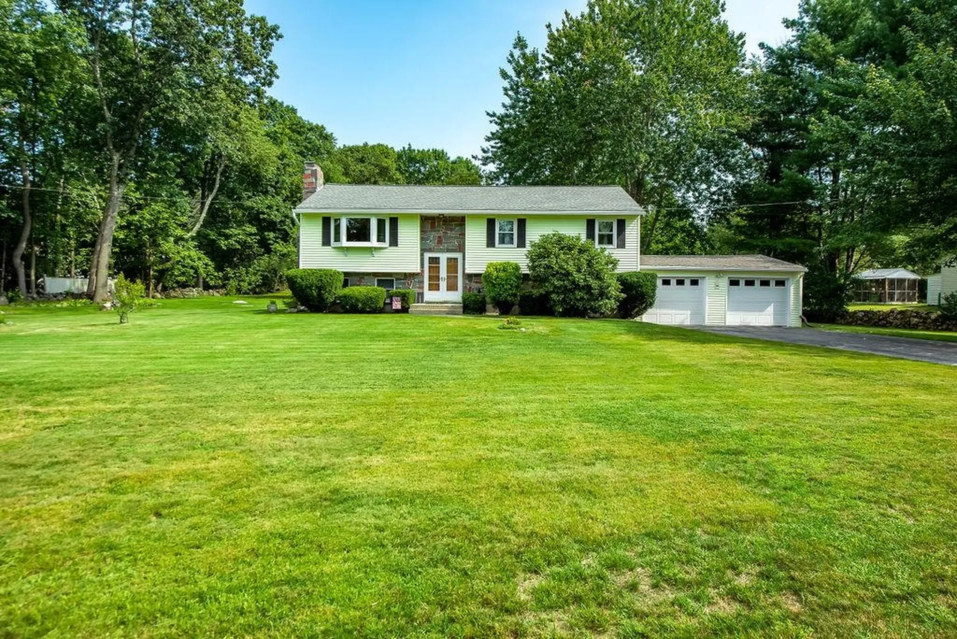 6 Jana Lane Stratham NH 03885