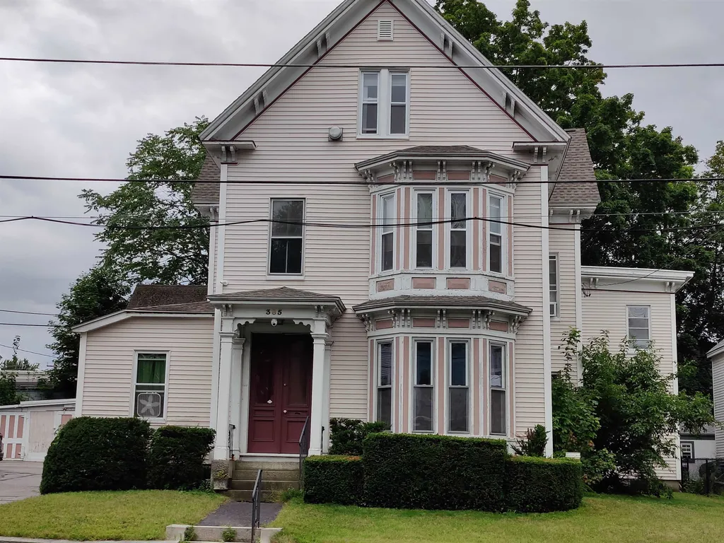 387 Hanover Street Manchester NH 03104
