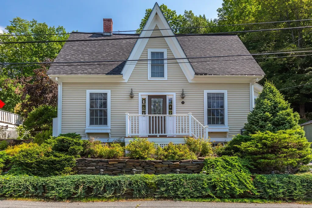 14 High Street Woodstock VT 05091