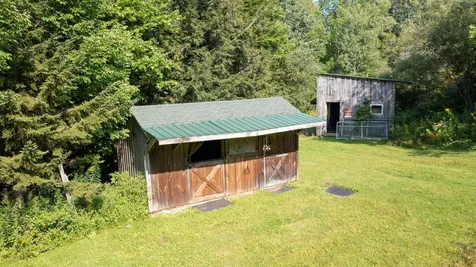522 Vt Route 30 Winhall VT 05340