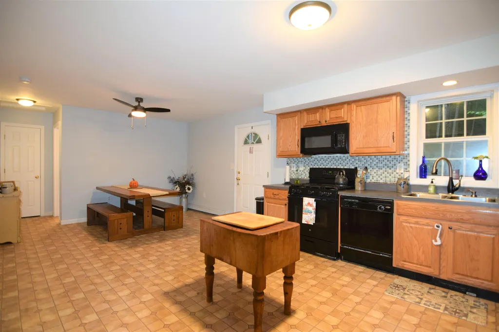 48 Orchard Drive Lempster NH 03605