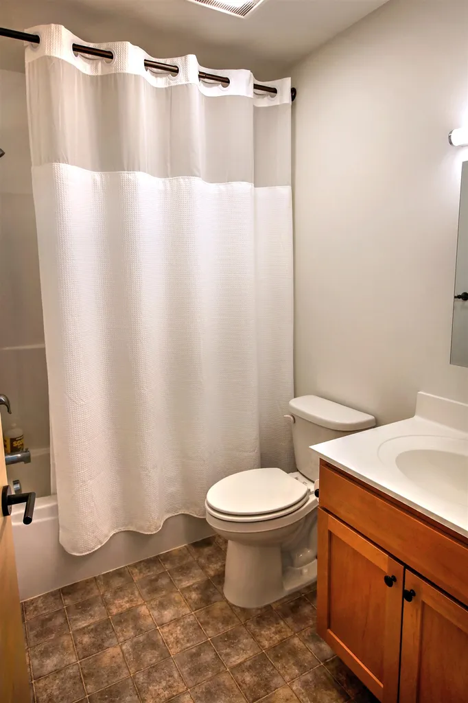 251 Mountainside Drive Warren VT 05674
