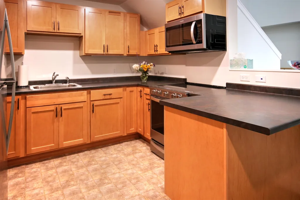 251 Mountainside Drive Warren VT 05674