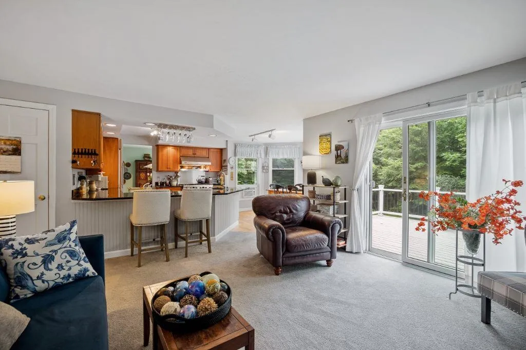 46 Hyatt Lane Laconia NH 03246