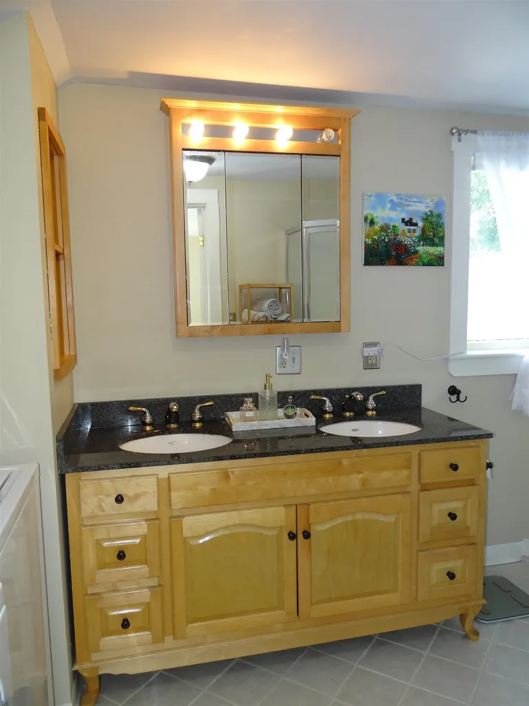 60 Church Street Lebanon NH 03766