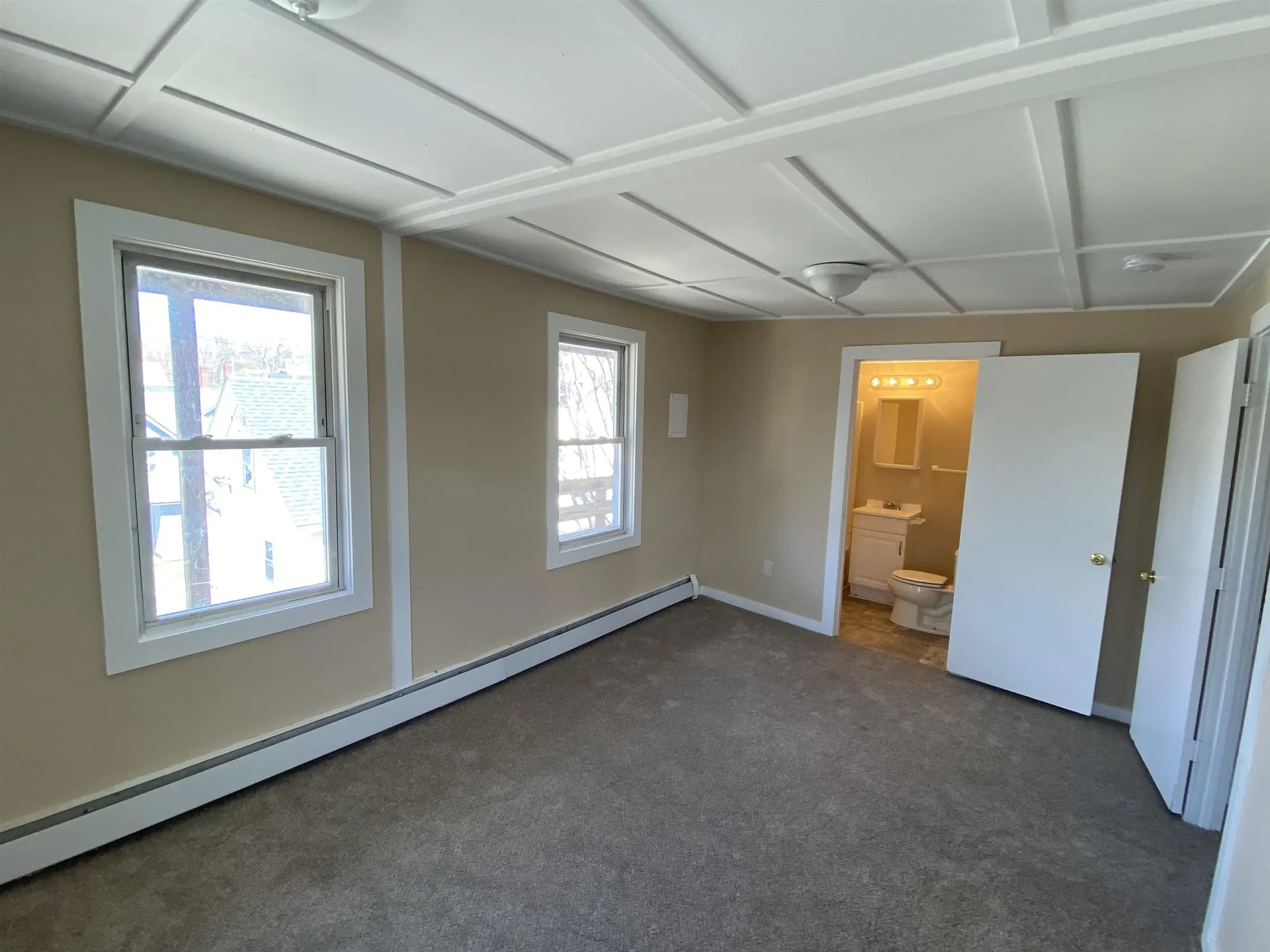 532 Main Street Farmington NH 03835