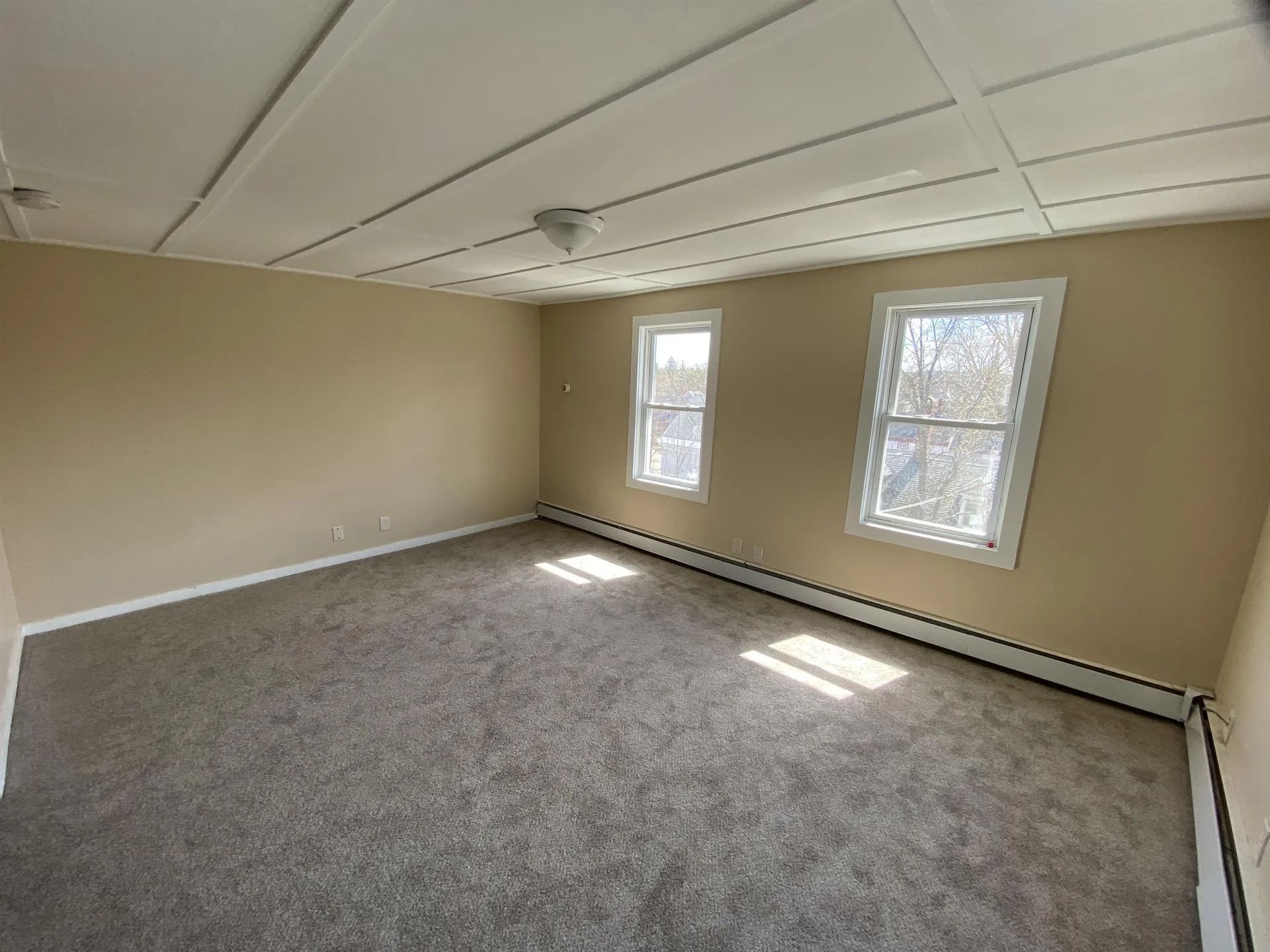 532 Main Street Farmington NH 03835