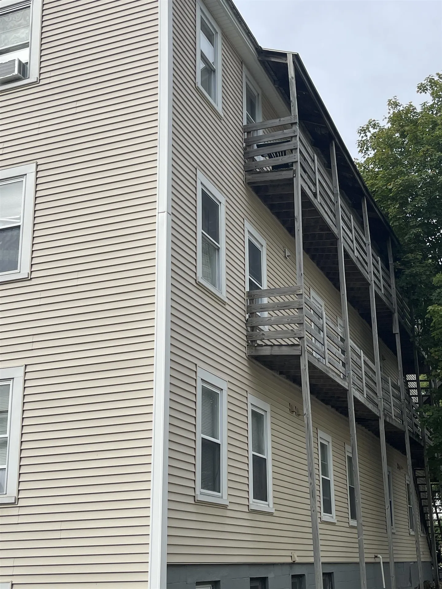532 Main Street Farmington NH 03835