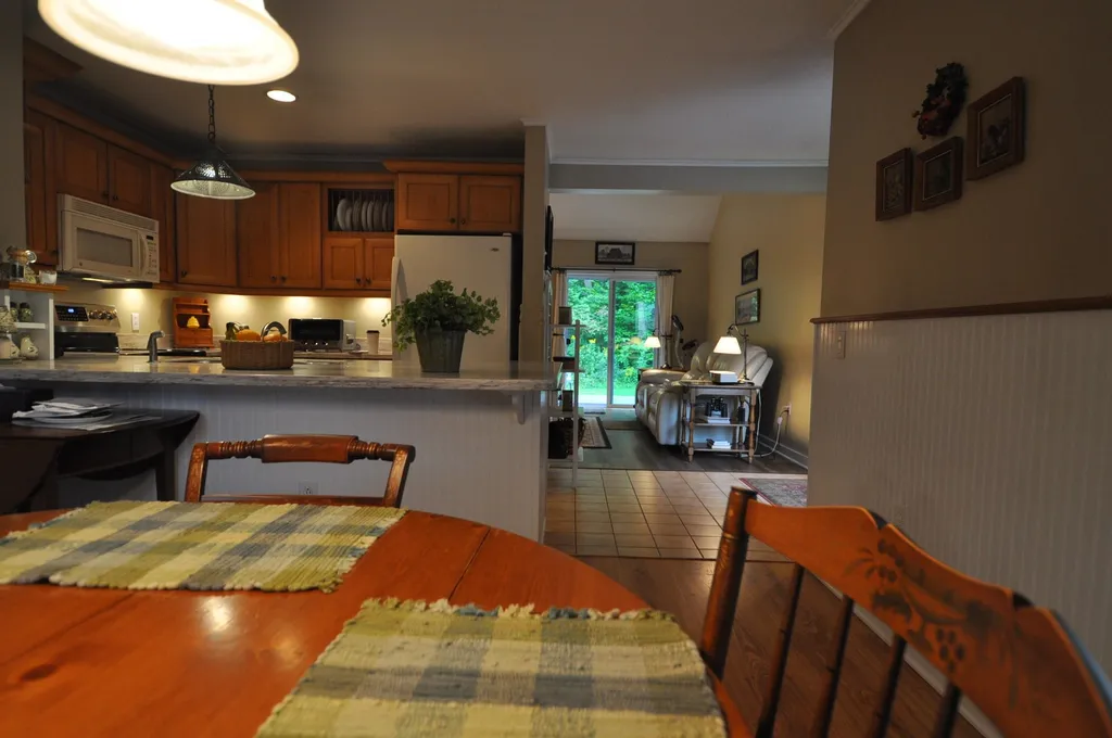 38 Jade Circle Manchester VT 05255